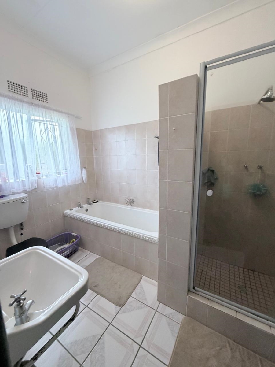 3 Bedroom Property for Sale in Top Town Eastern Cape